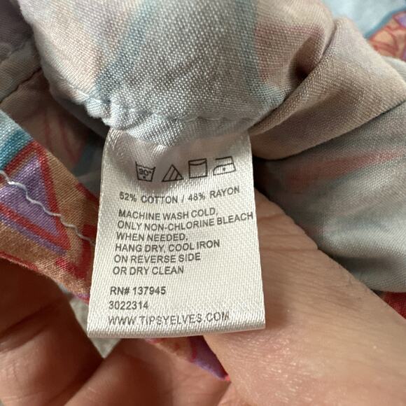 Tipsy Elves Shirt Mens XL Blue Pina Colada Hawaiin S/S Button Up Rayon Blend - Picture 9 of 10